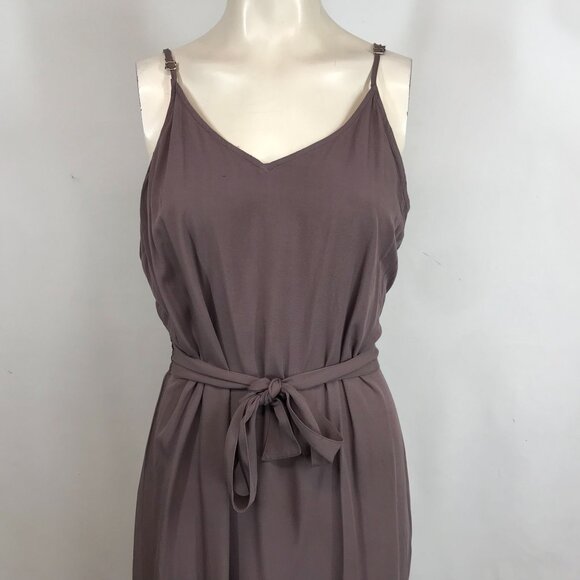 CARVE DESIGN - WOMEN'S MEDIUM -  SPAGHETTI STRAP V NECK 100% RAYON MIDI DRESS - Picture 2 of 8